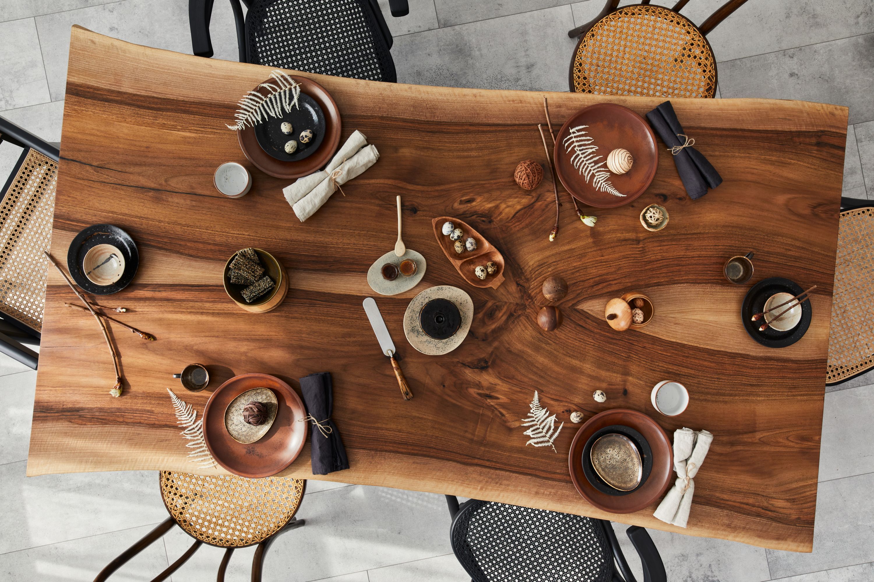 Plateau table bois Suar